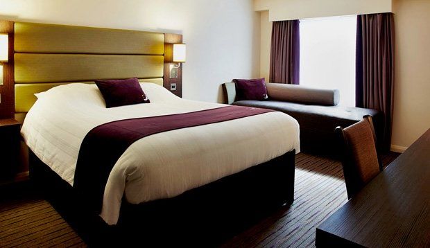 Premier Inn Dundee North ภายนอก รูปภาพ